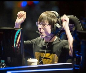 开云体育平台APP-TSM险胜RNG，Ruler高光表现