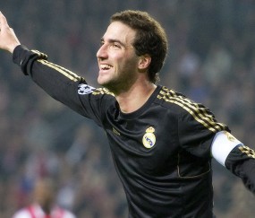 开云体育登录-当足球与F1在巅峰时刻交汇，那不勒斯加时奇迹与拉亚的赛道接管