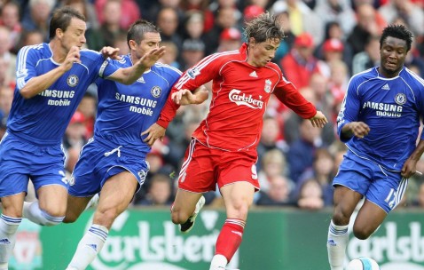 开云体育视频直播-当曼城蓝遇见喀麦隆橙，皮克的生涯之夜与足球的奇妙交汇