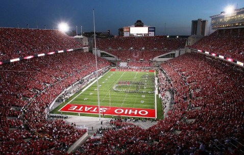 开云平台-C罗逆境爆发诠释传奇本色，勒沃库森火力全开压制马里展现战术纪律