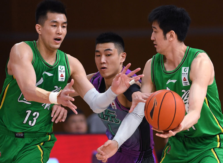 辽宁队翻盘浙江队，东契奇带队取胜