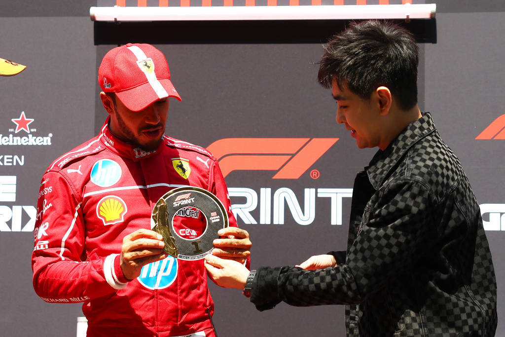 红牛车队横扫威廉姆斯，汉密尔顿扛起全队