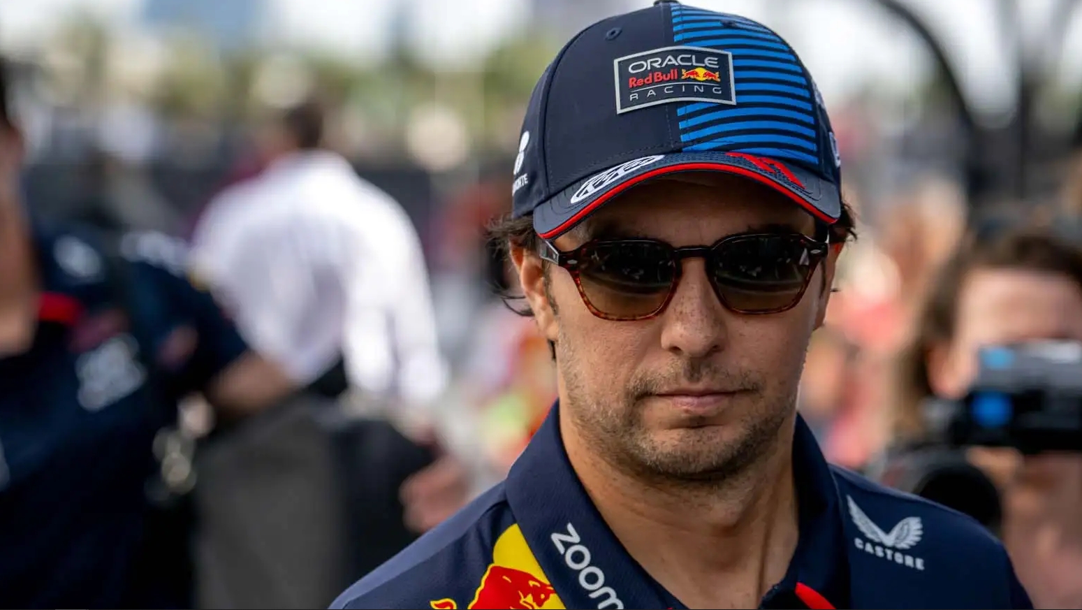 阿斯顿马丁碾压雷诺车队，佩雷兹高光表现