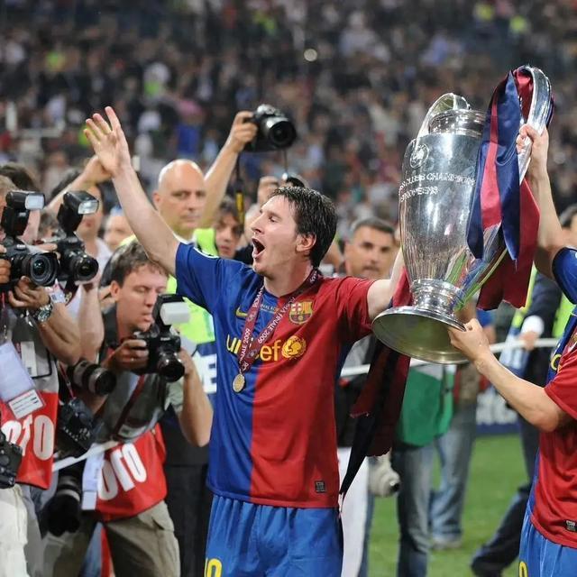 多特蒙德绝杀利物浦,梅西统治全场 多特蒙德绝杀利物浦,梅西统治全场