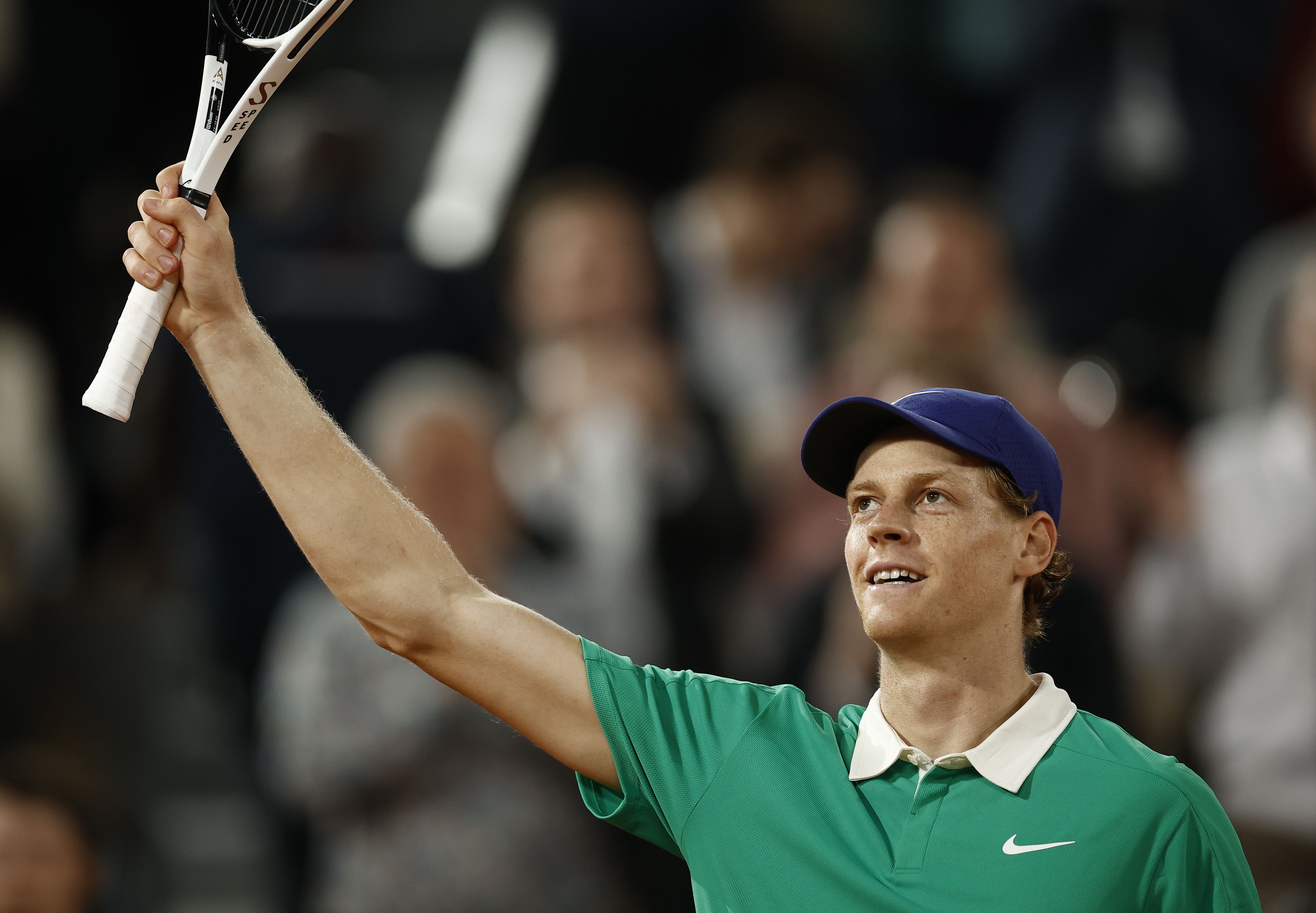 拉沃尔杯轻取法网，辛纳关键制胜