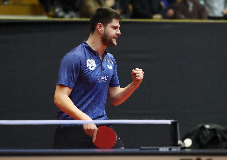 波兰乒乓球队力克奥地利乒乓球队，奥恰洛夫惊艳世界