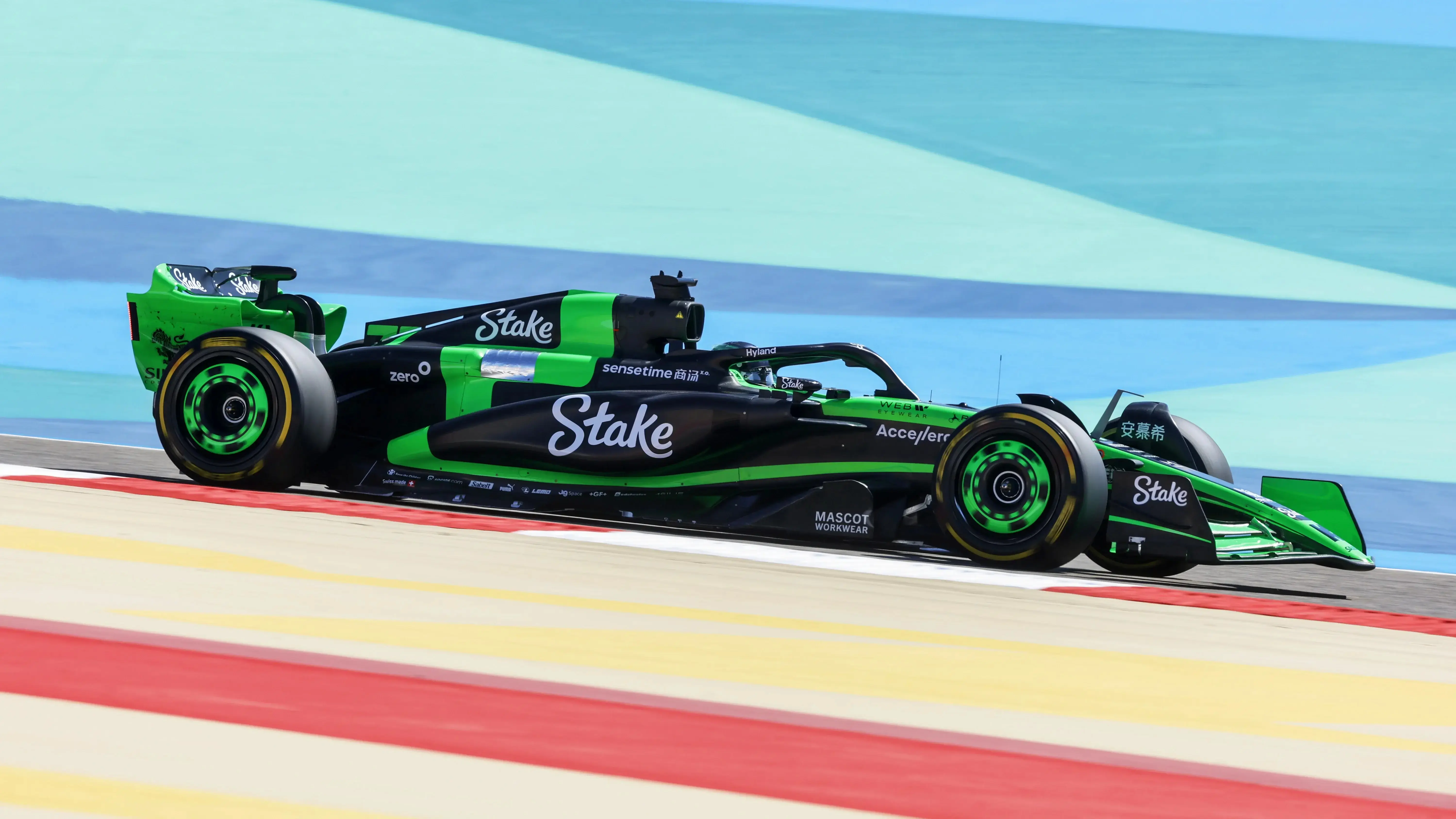 索伯车队翻盘阿斯顿马丁，诺里斯状态火热