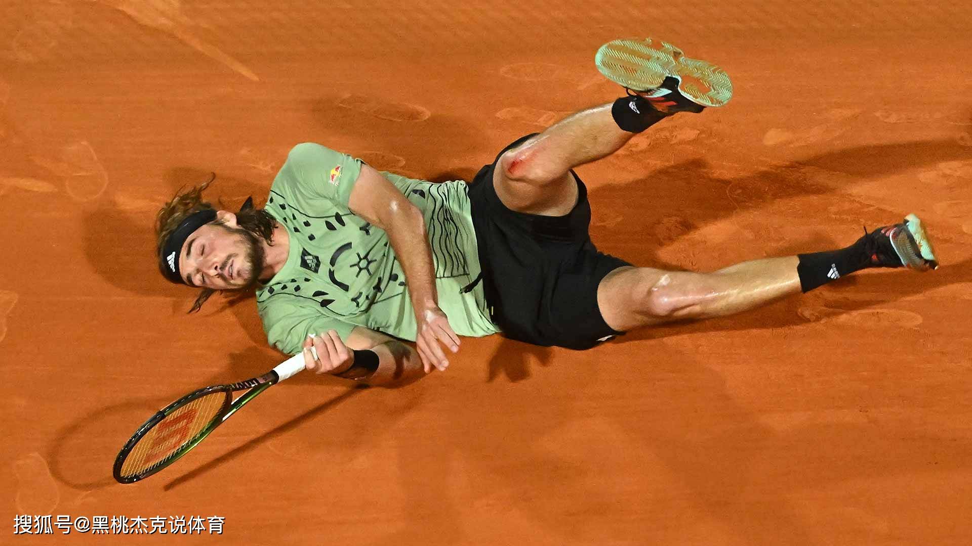 西班牙网球队碾压德国网球队，西西帕斯爆发神勇