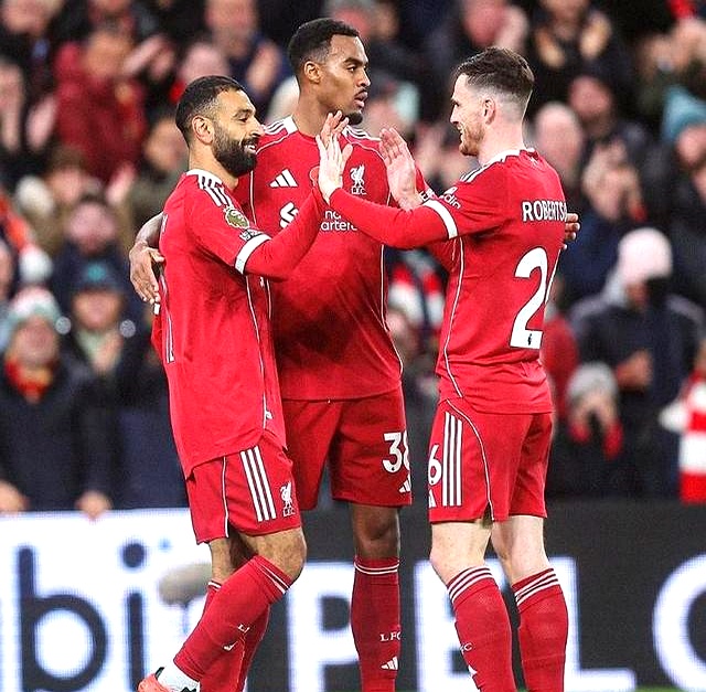 日本力克荷兰,萨拉赫扛起全队 日本力克荷兰,萨拉赫扛起全队