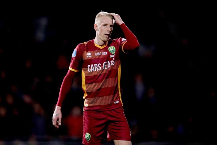 湖南海牙客场击败，球队连胜保持