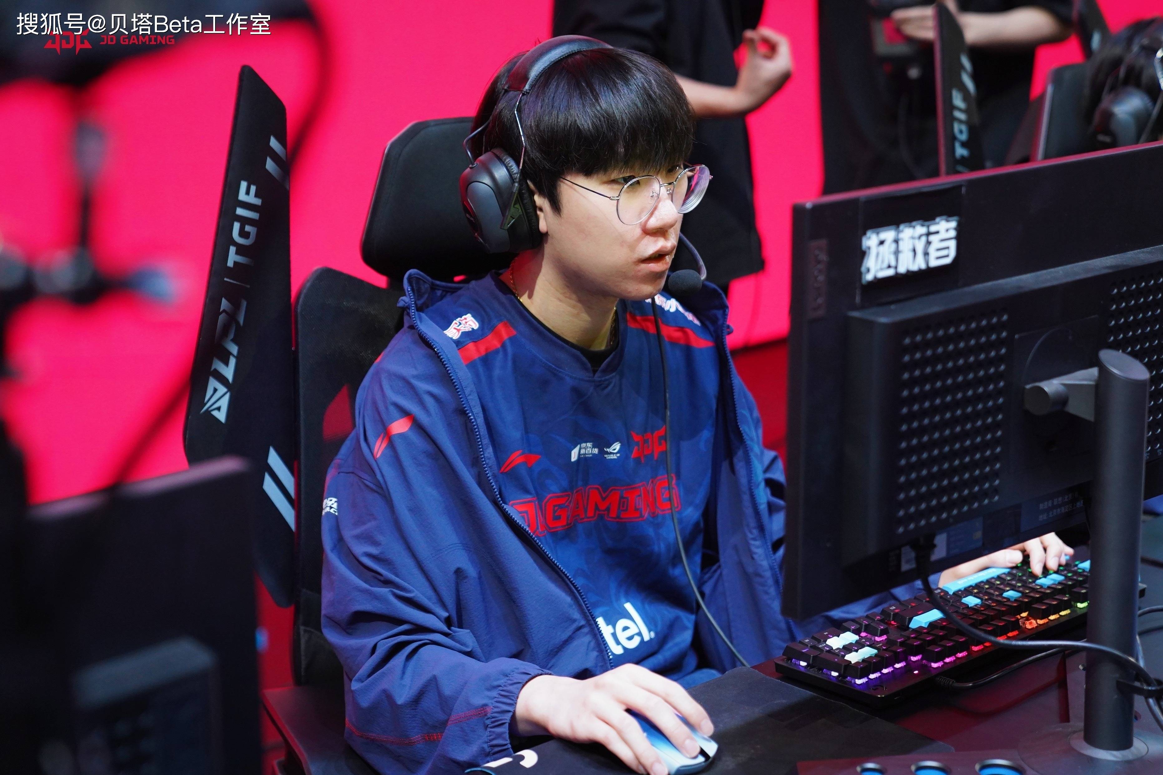 TSM险胜RNG，Ruler高光表现