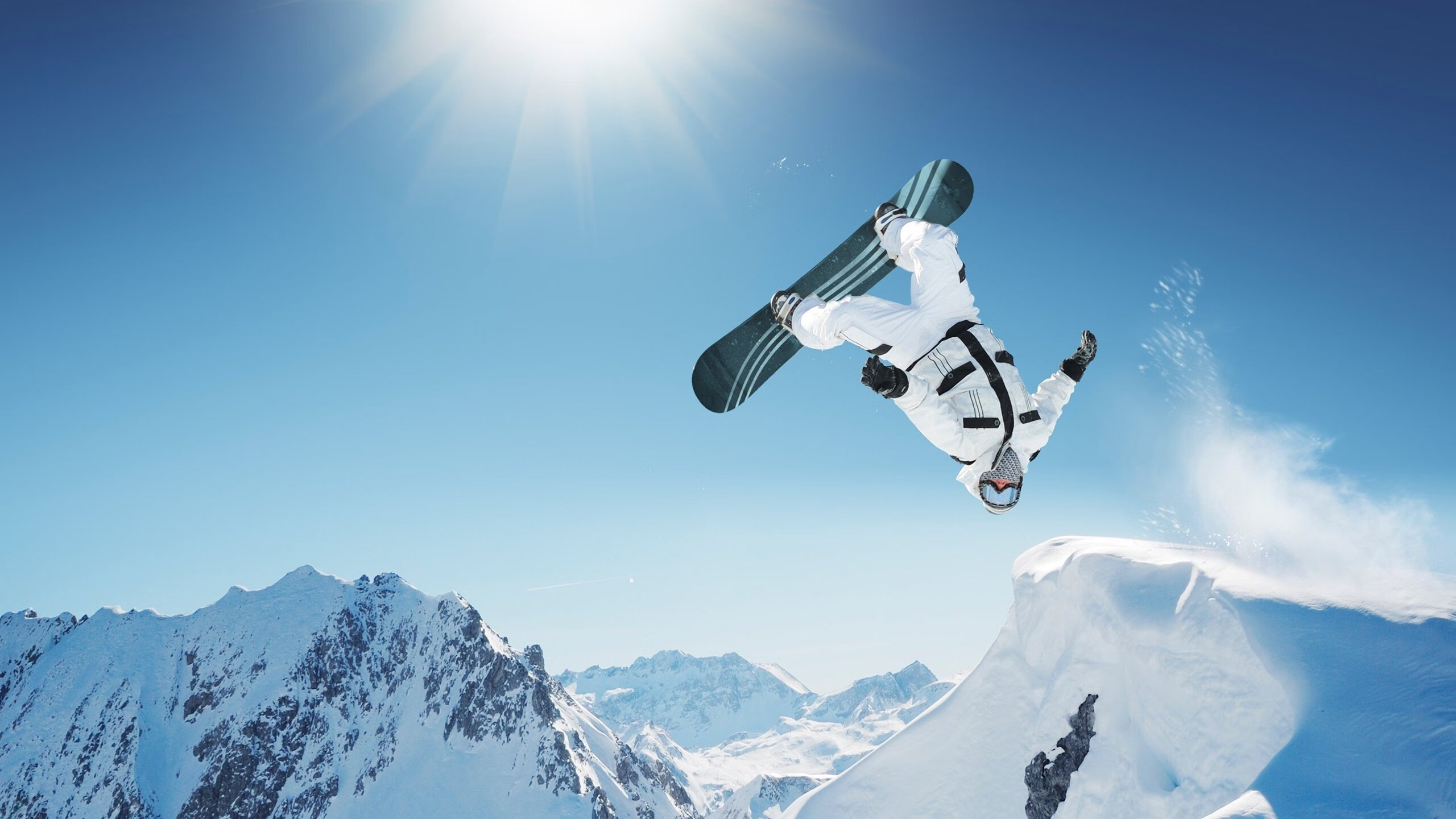 当足球与F1在巅峰时刻交汇，那不勒斯加时奇迹与拉亚的赛道接管