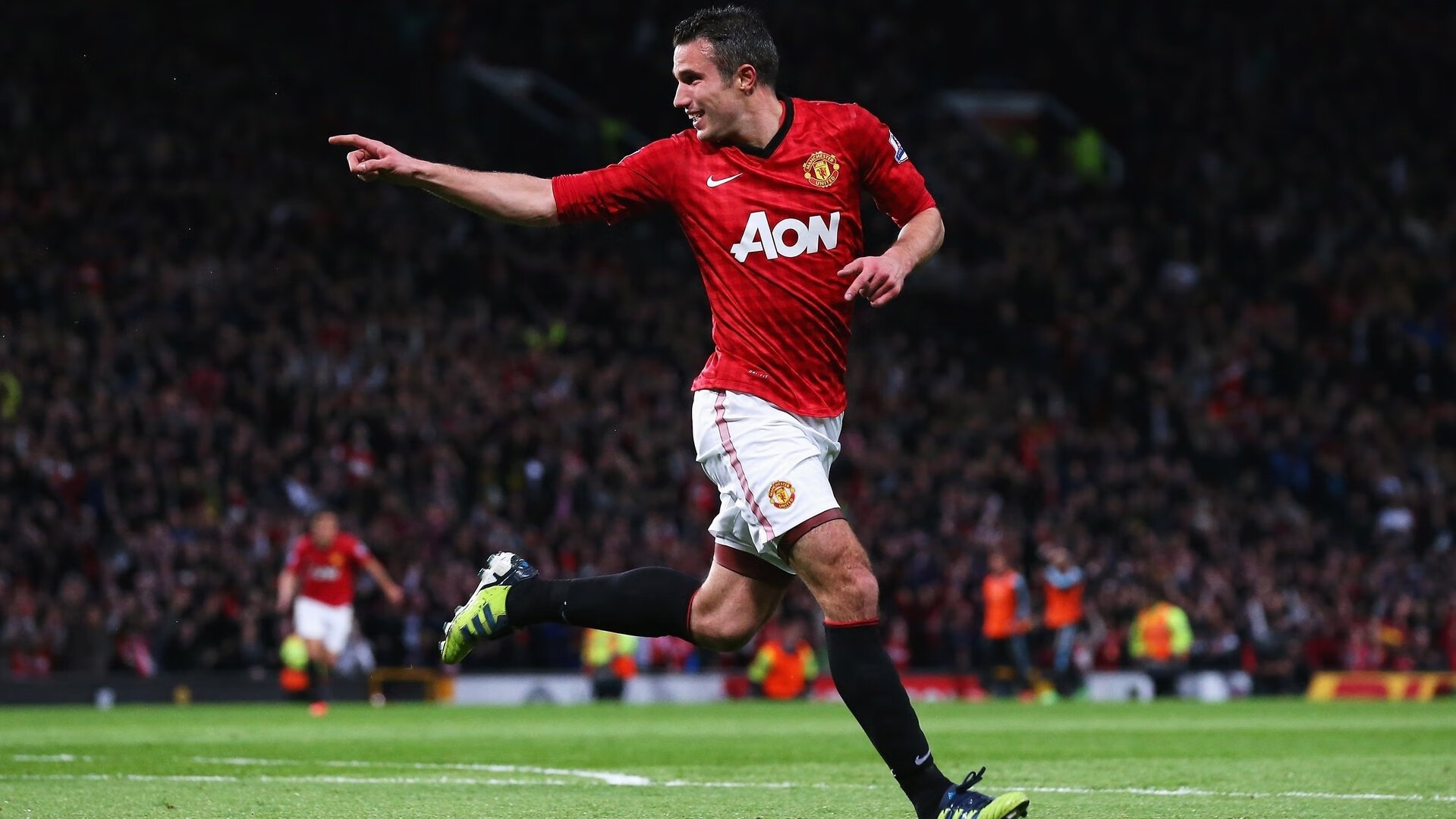 绿茵传奇夜，尤文铁血逆转荷兰，莫德里奇大师光芒照亮赛场